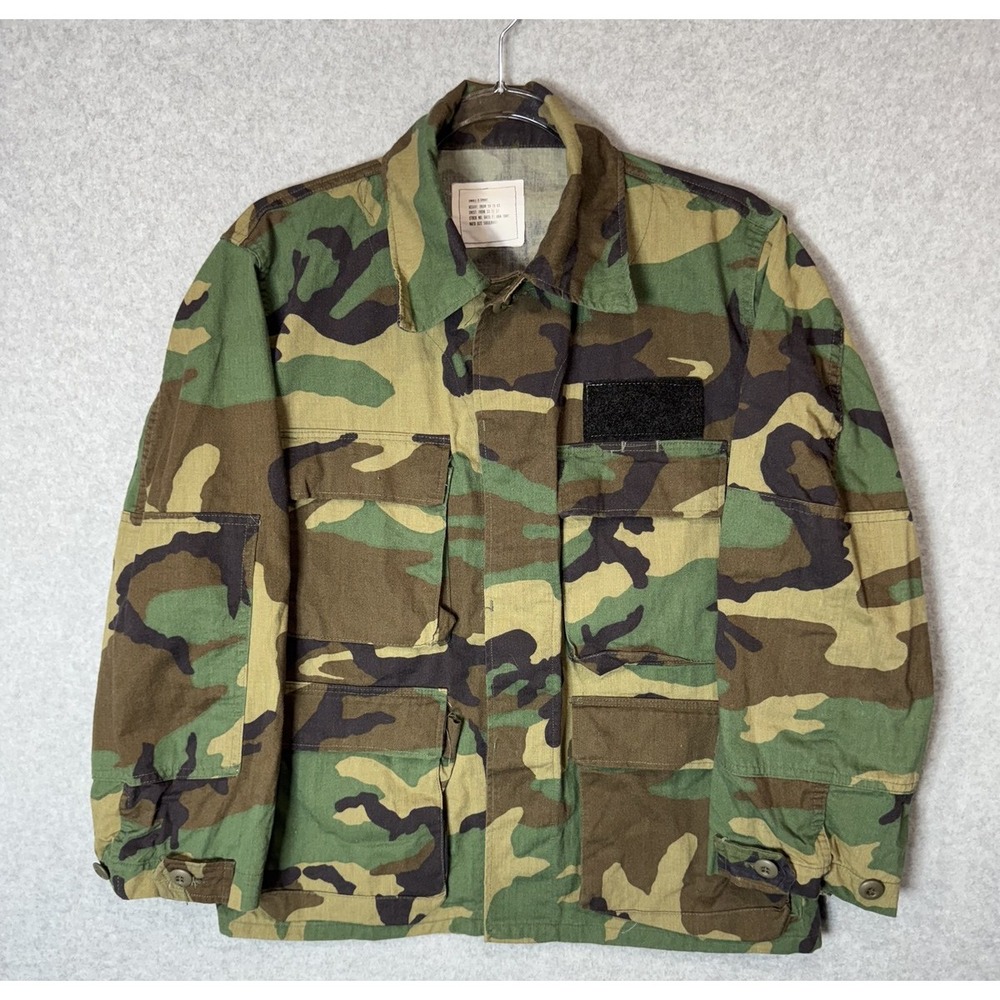 Vintage US Military Combat Jacket Mens Small X-Short Woodland Camouflage Army 90